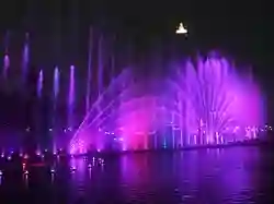 Wisata Malam di Tugu Monas Mulai Hari Ini hingga Tahun Baru